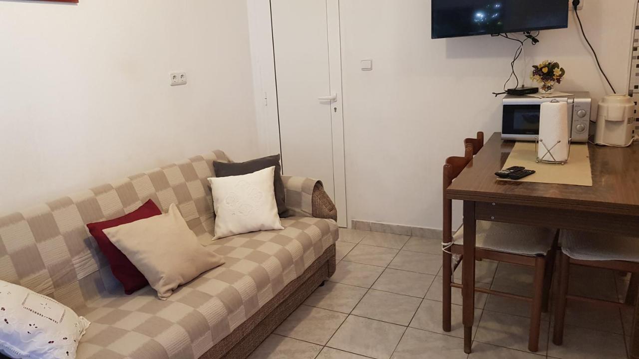 Appartamento Sunrise Vir Esterno foto